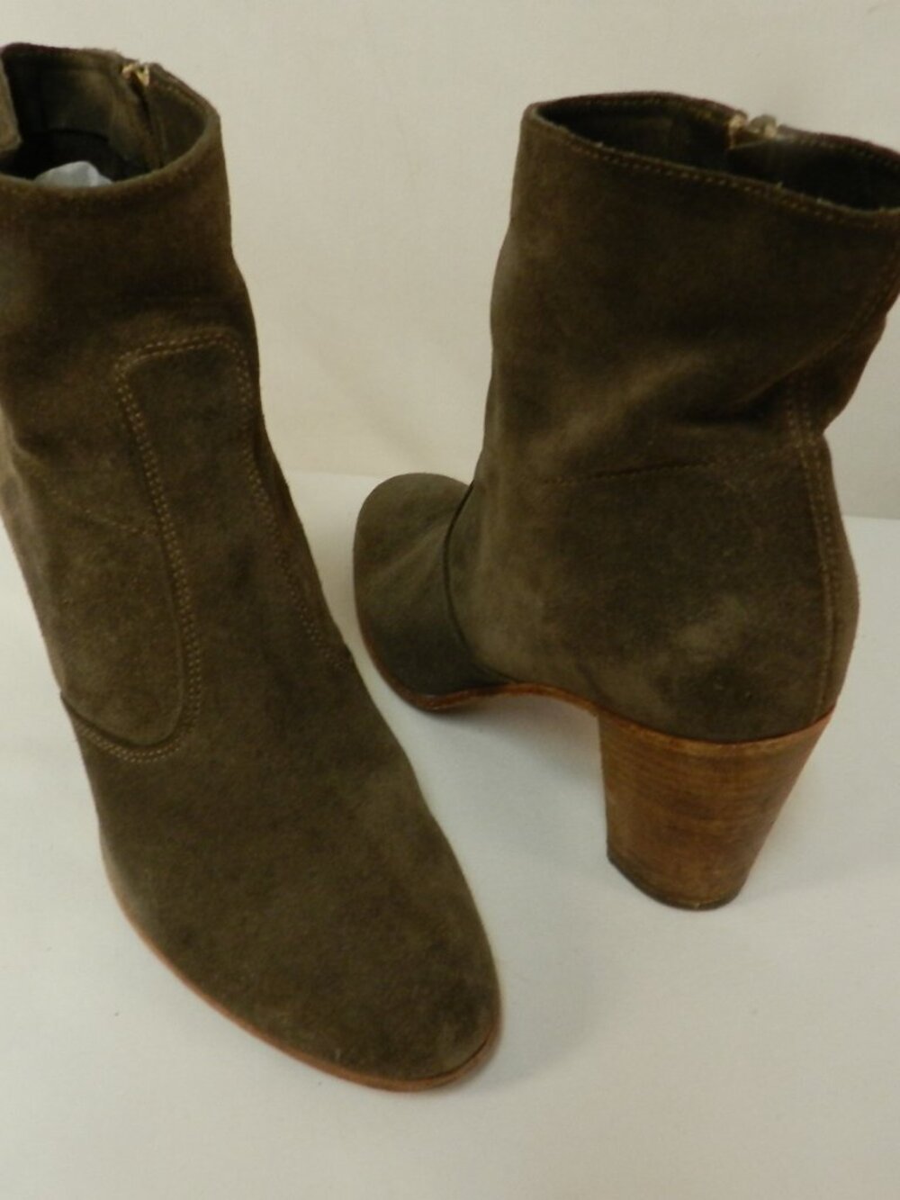 Alberto Fermani Suede wedge block heel ankle zip boots booties Italy Sz 39 US 9
